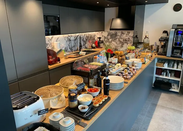 Visioni Lake View Rooms & Breakfast - Adults Friendly